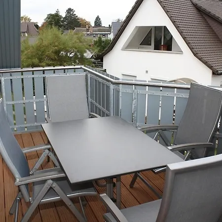 Ferienwohnung 4 Rosenberg 32 *